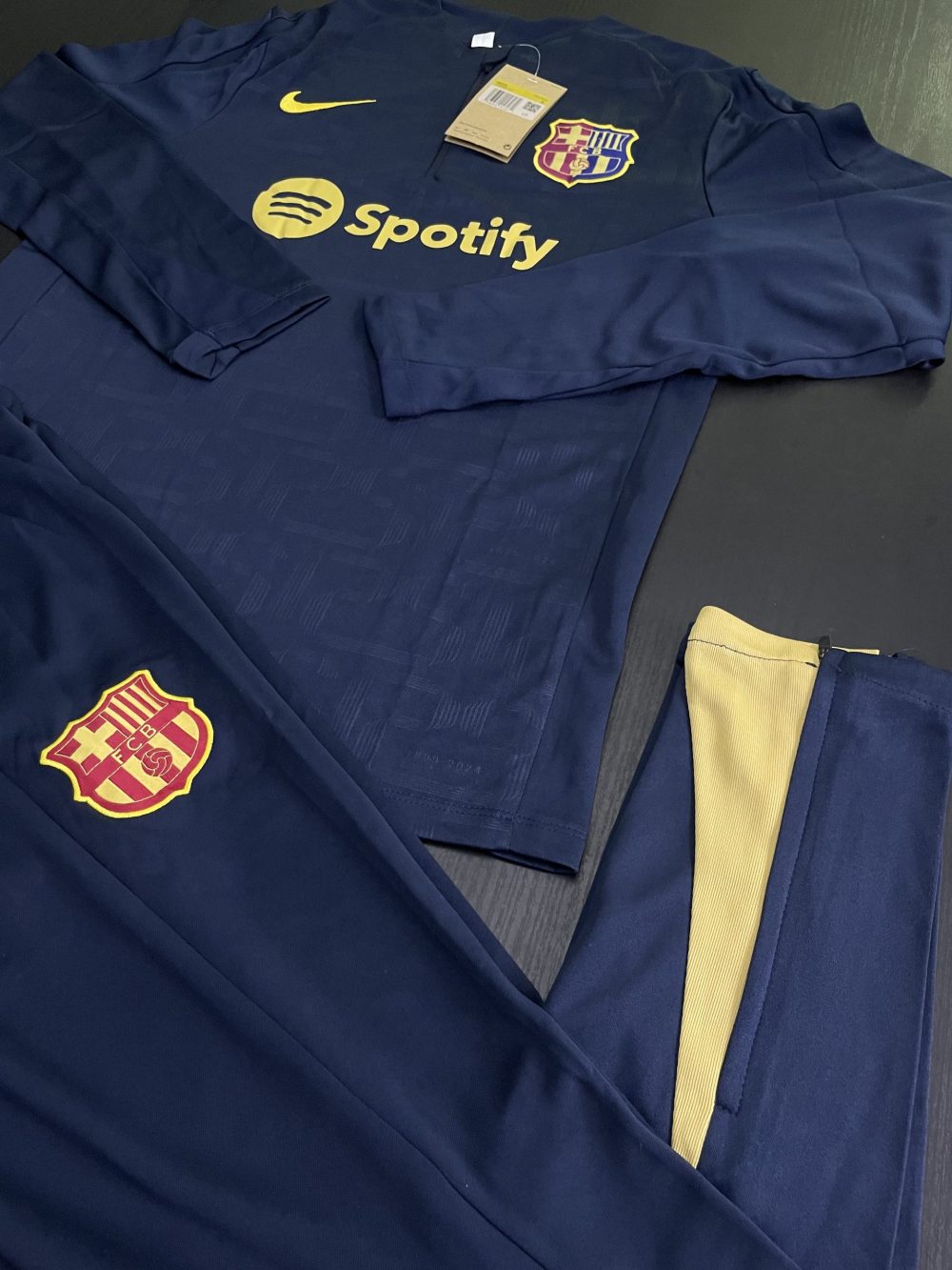 Survêtement FC Barcelone 24-2025 – Image 3