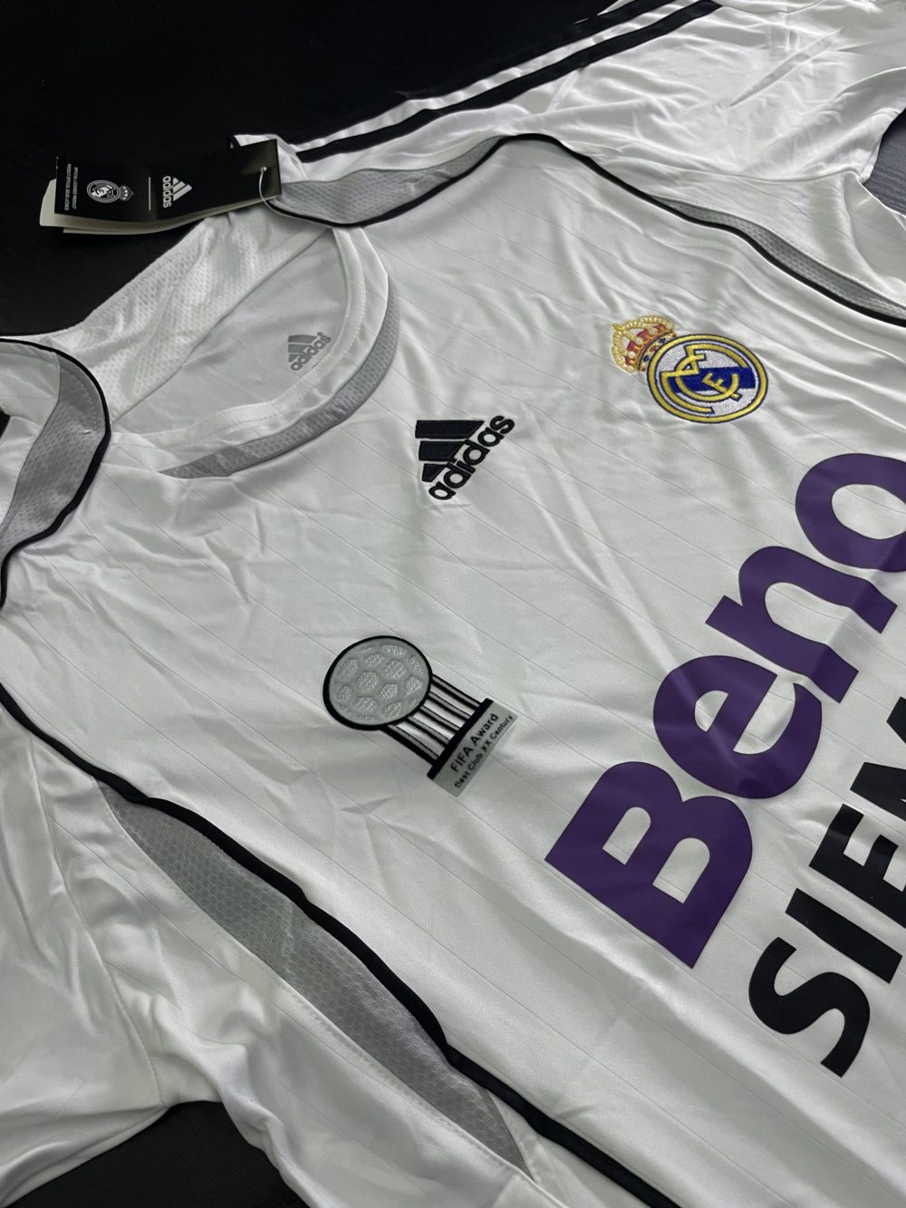 REAL MADRID JERSEY 2006-07 – Image 3