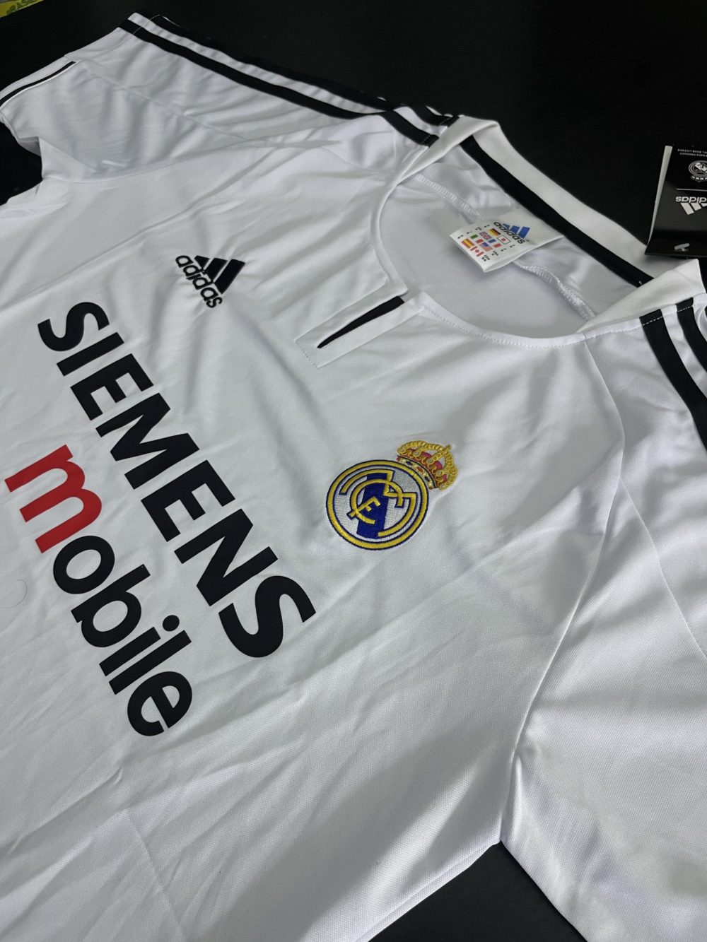 REAL MADRID JERSEY 2003-04 – Image 3