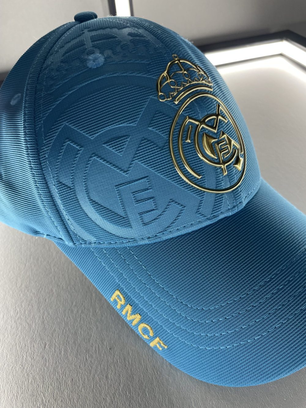 CAP REAL MADRID - BLUE/GOLD