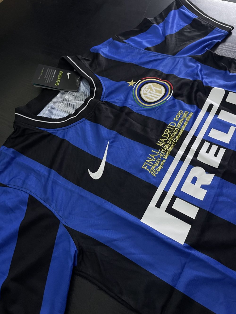 INTER MILAN JERSEY FINAL UCL 2010 – Image 3