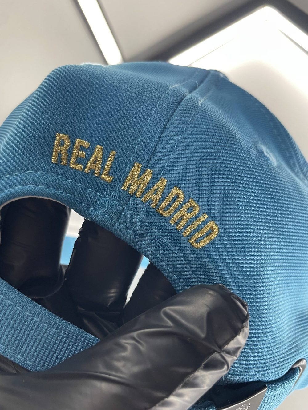 CAP REAL MADRID - BLUE/GOLD – Image 2