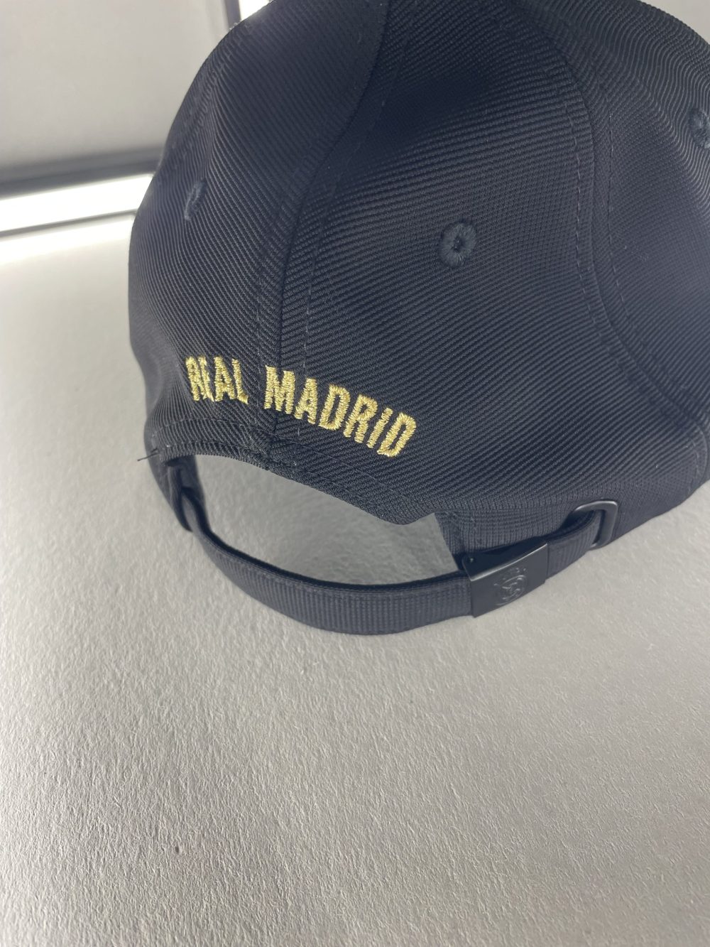 CAP REAL MADRID - BLACK/GOLD – Image 3