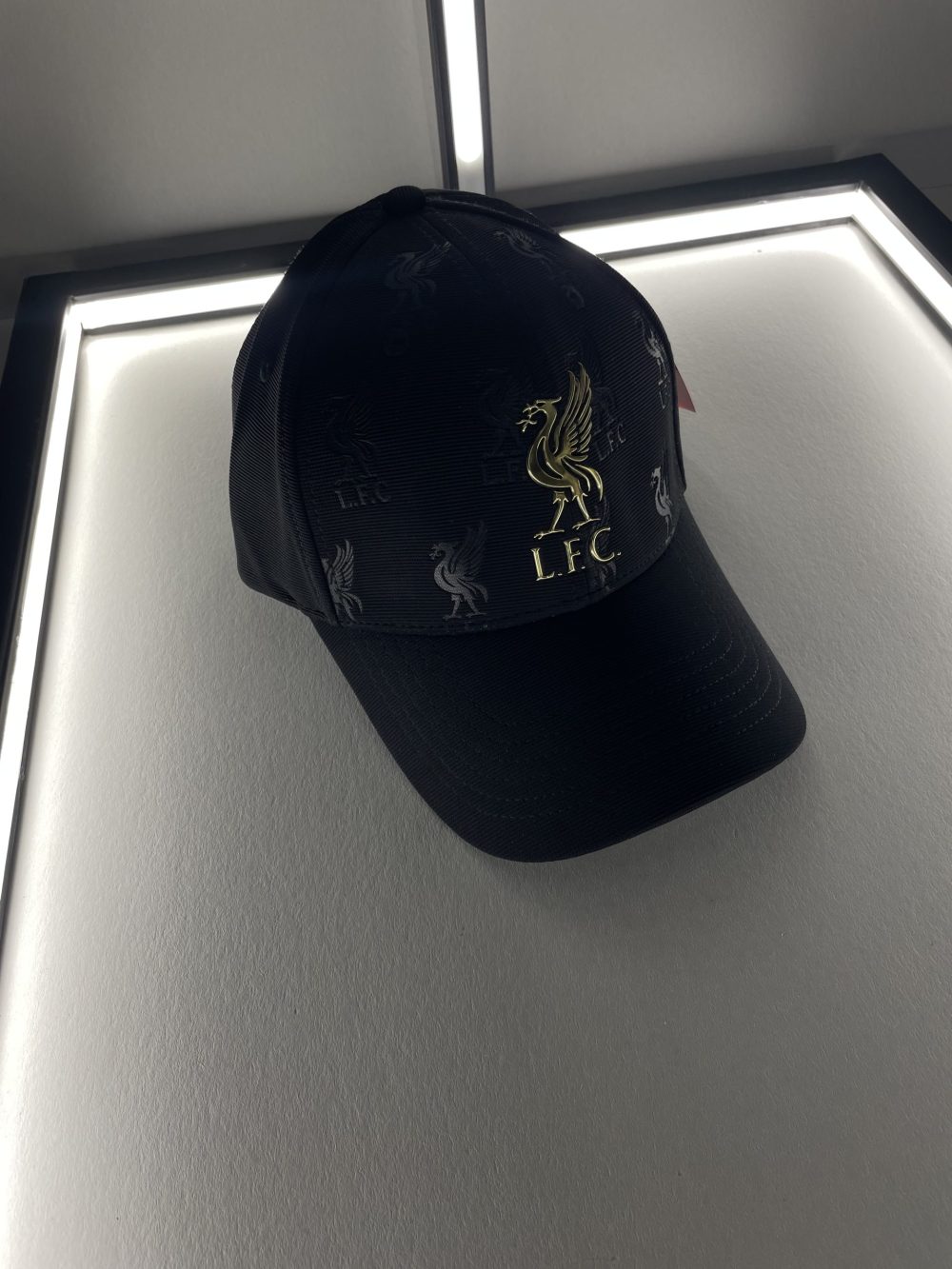 CAP LIVERPOOL - BLACK/GOLD