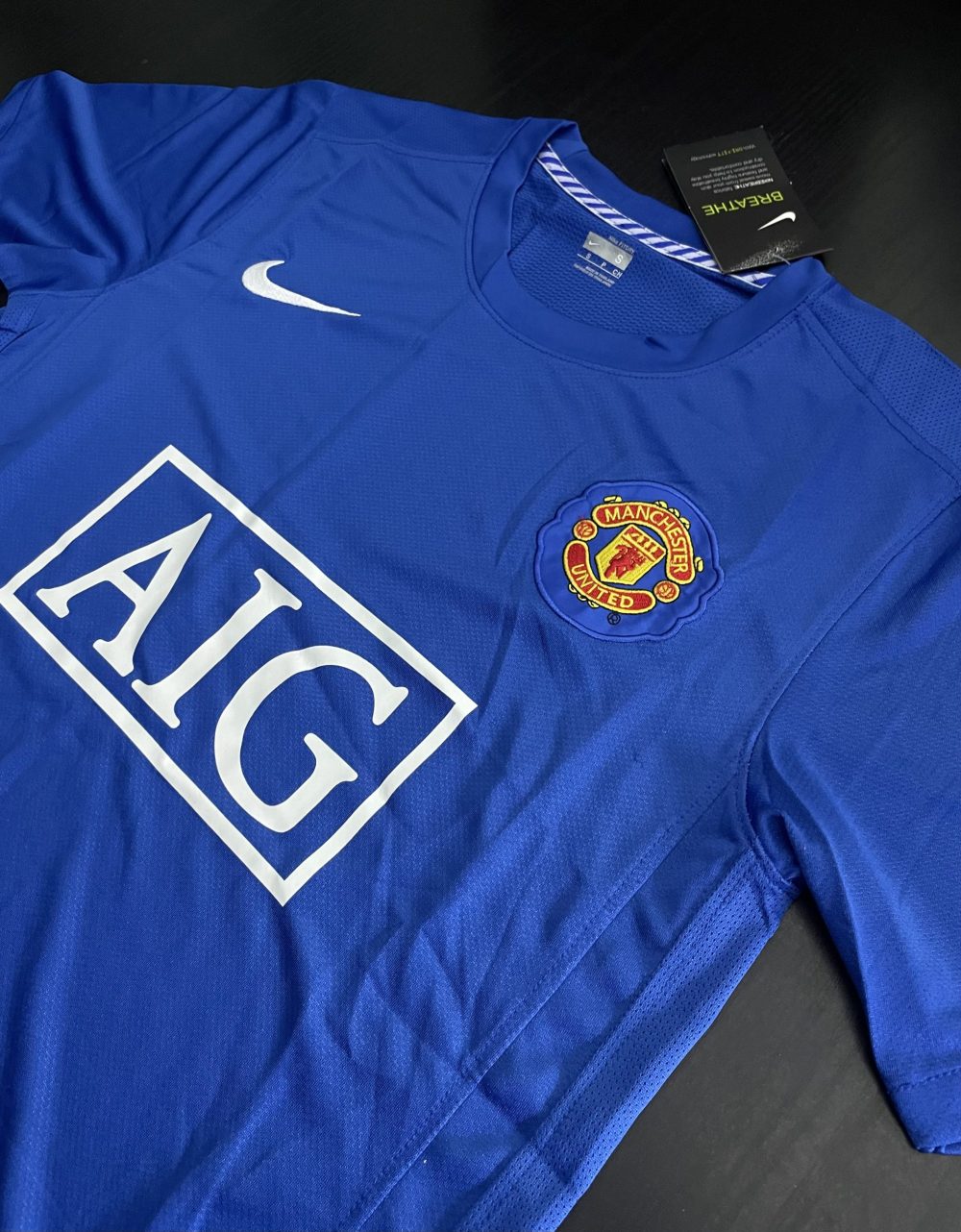 MAN UNITED JERSEY 2008-09 – Image 4