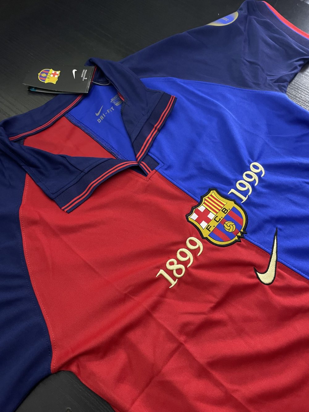 FC BARCELONE JERSEY 1899-1999 – Image 3