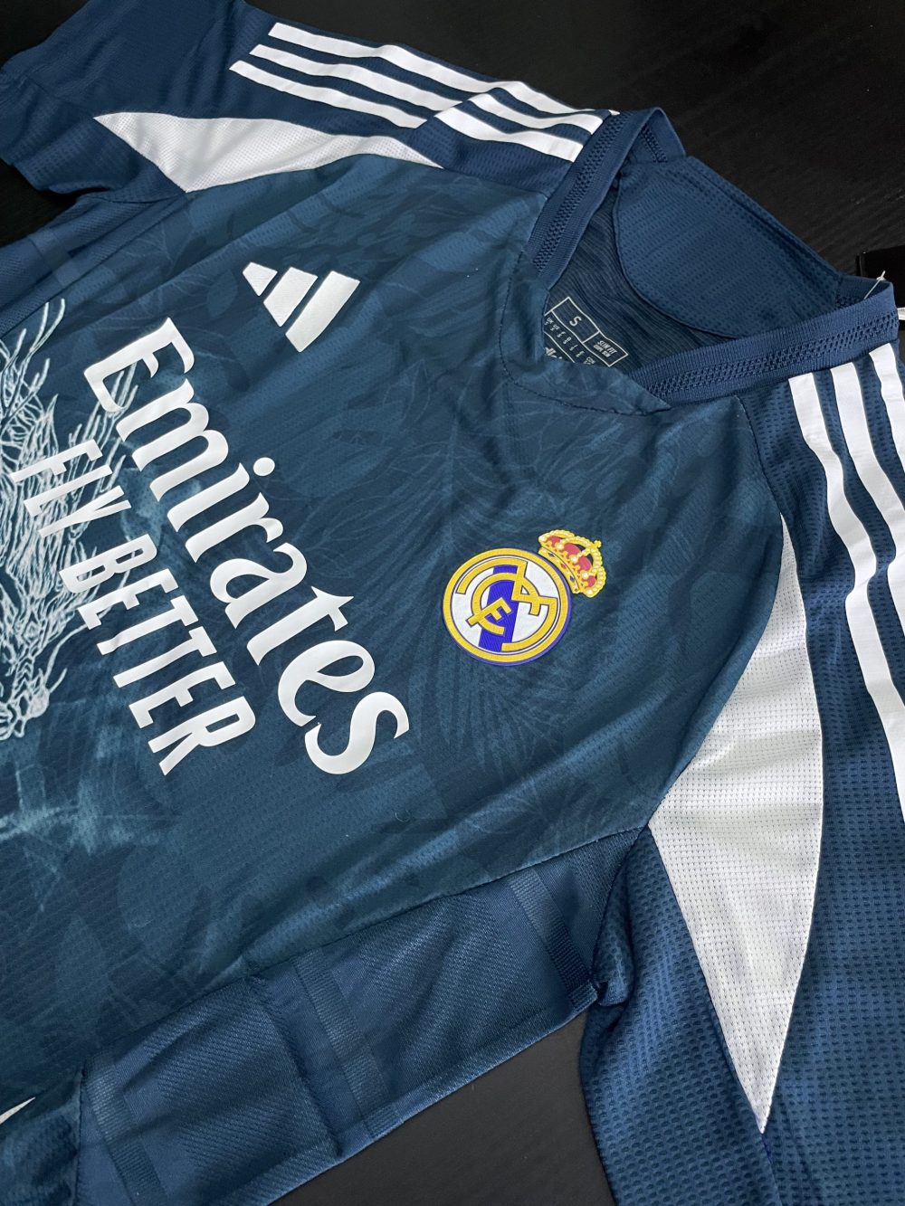 REAL MADRID - EDITION KIT 2025 – Image 2