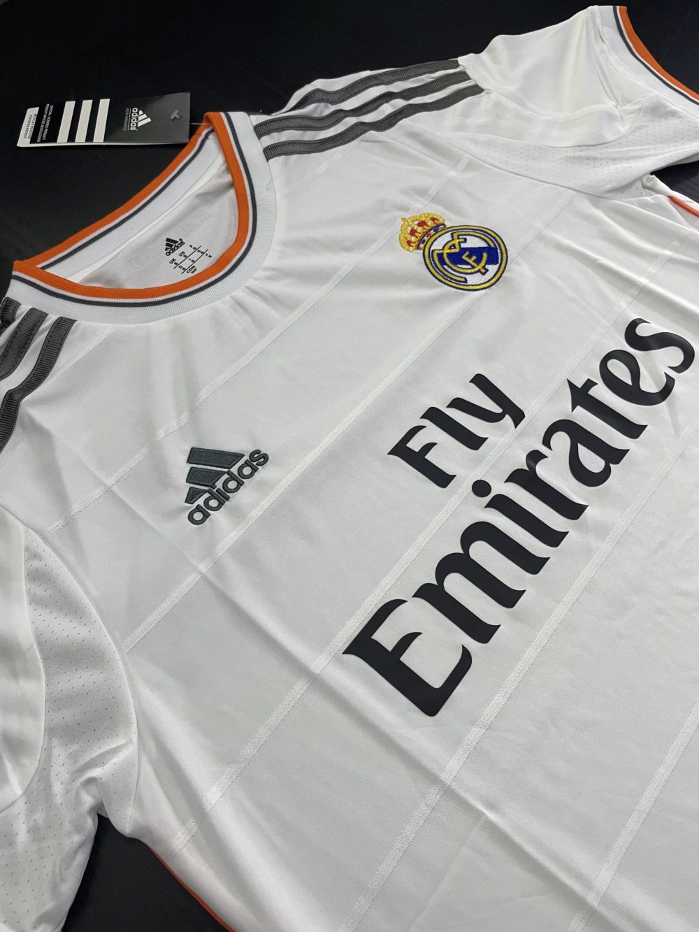 REAL MADRID JERSEY 2013-14 – Image 3