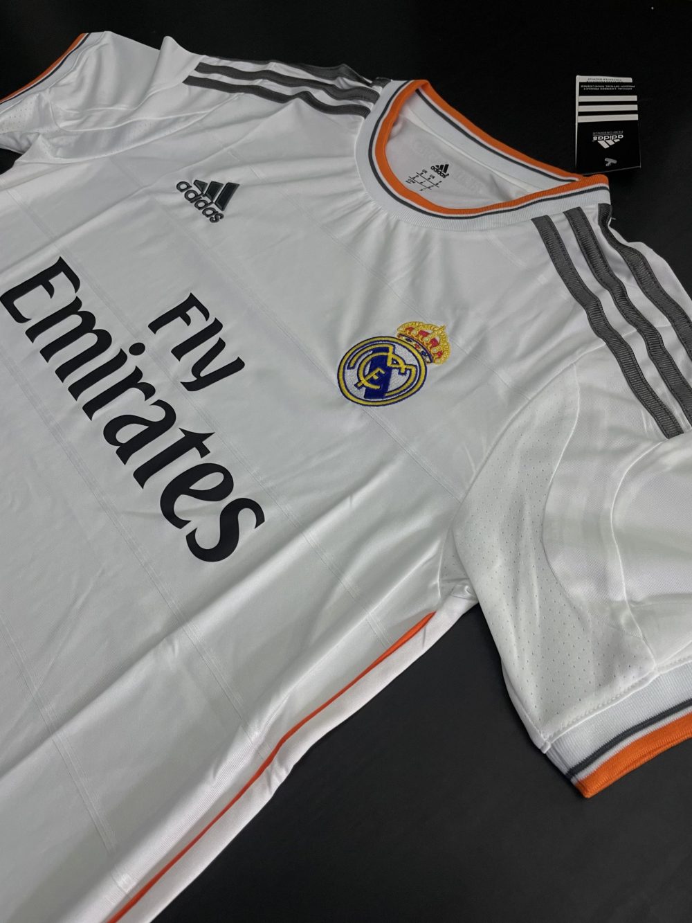 REAL MADRID JERSEY 2013-14 – Image 4