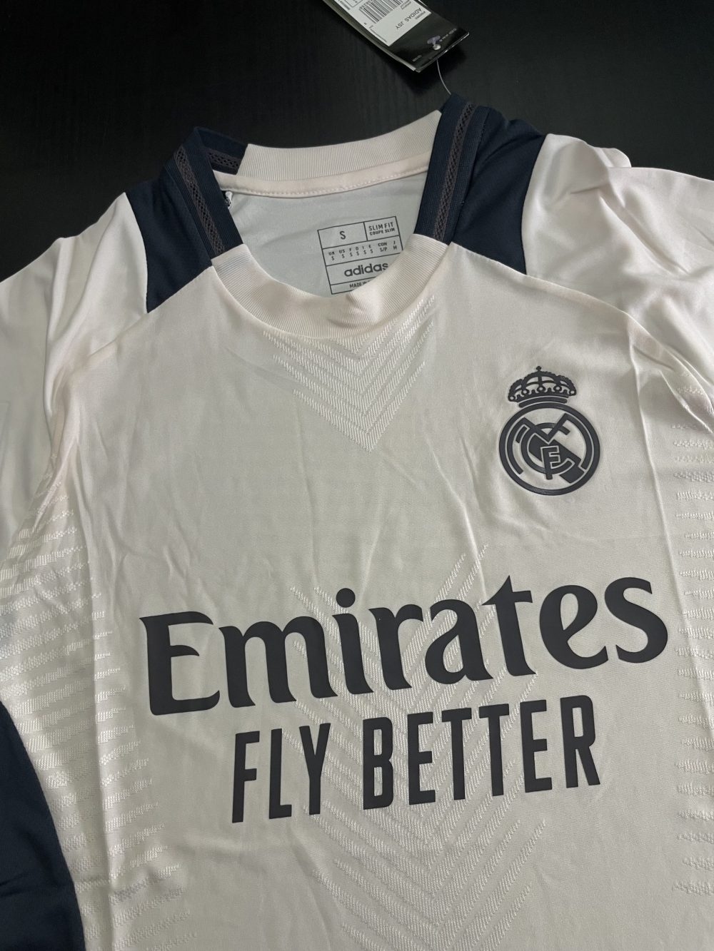 REAL MADRID - TRAINING KIT 2025 – Image 4