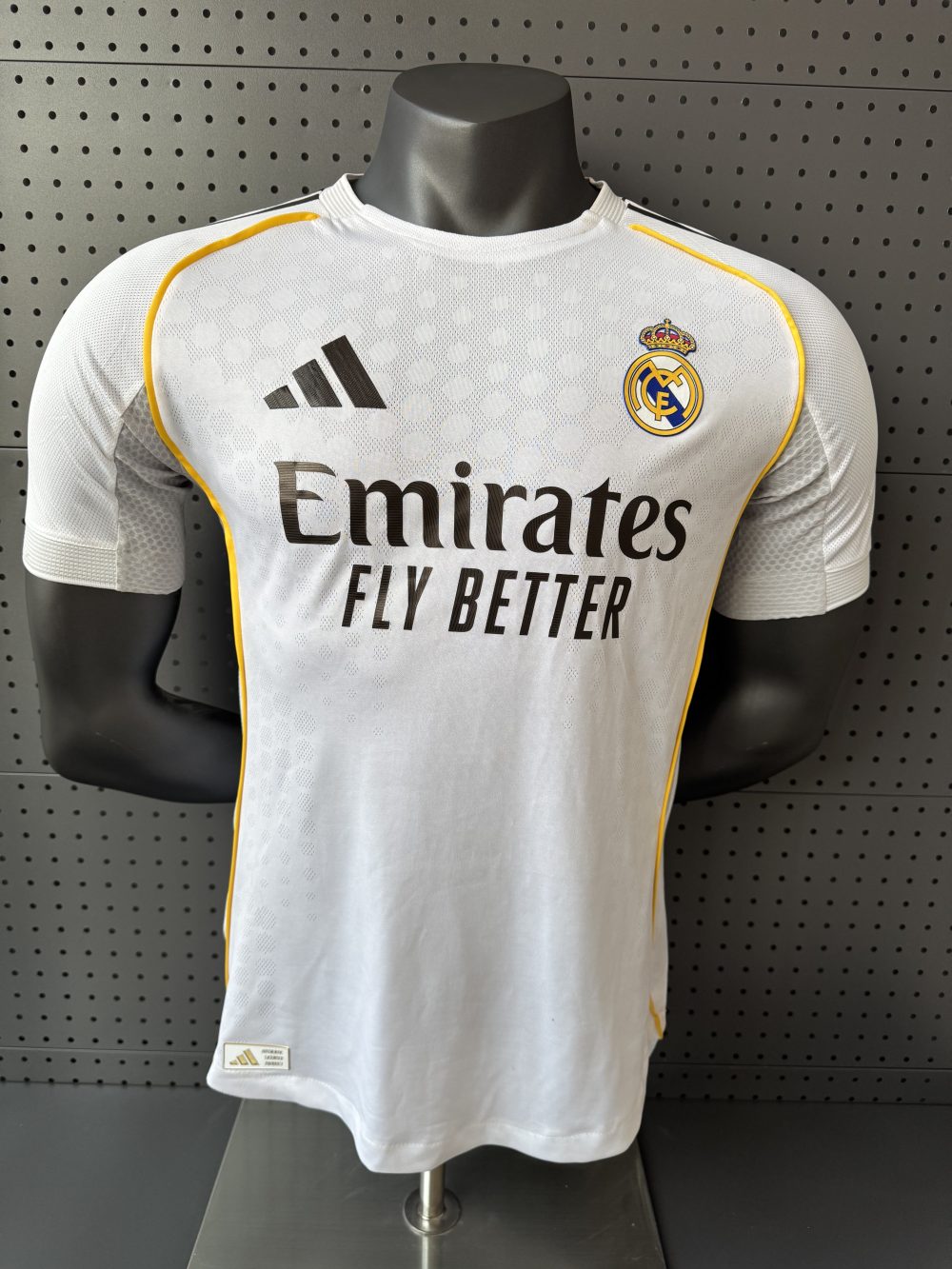 REAL MADRID HOME KIT 2025-26