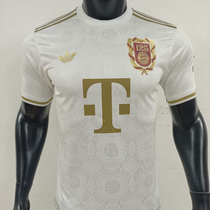 FC Bayern München - Anniversaire Kit 125