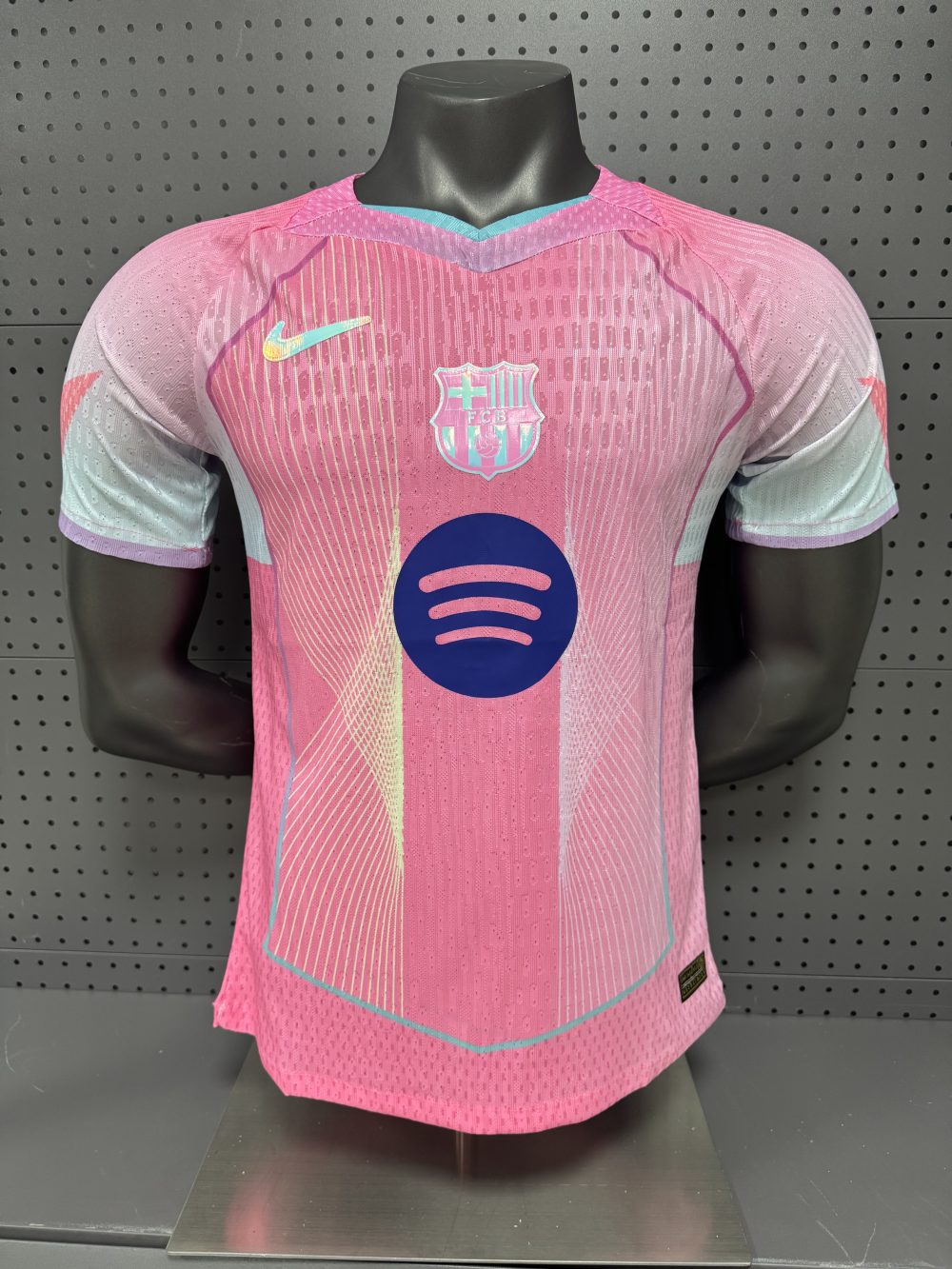 FC BARCELONE - EDITION KIT PINK/BLUE 2025-26