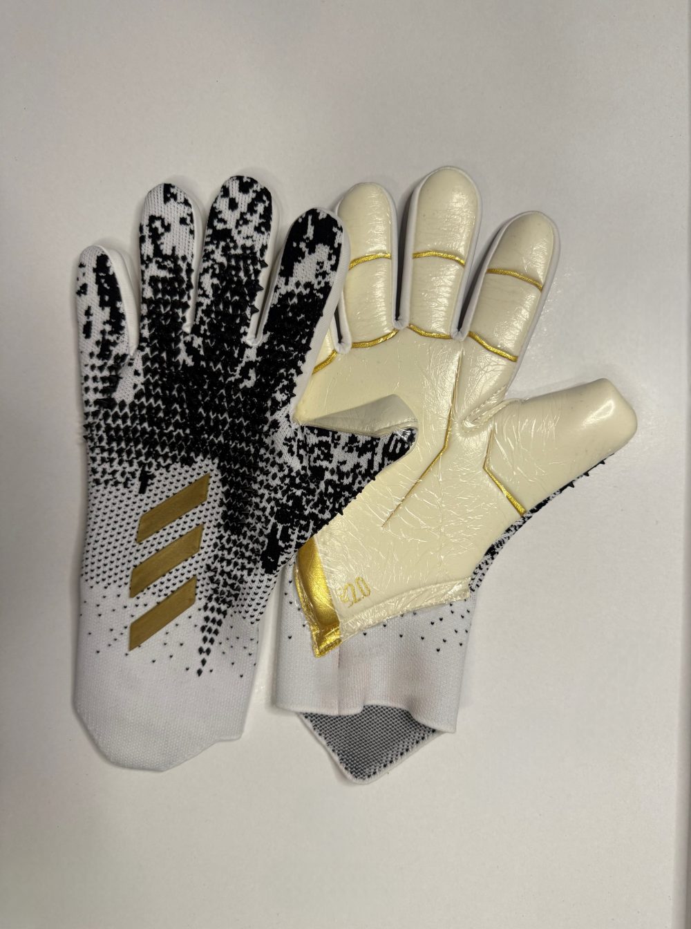 Gant Gardien Foot Adidas - White/Black/Gold