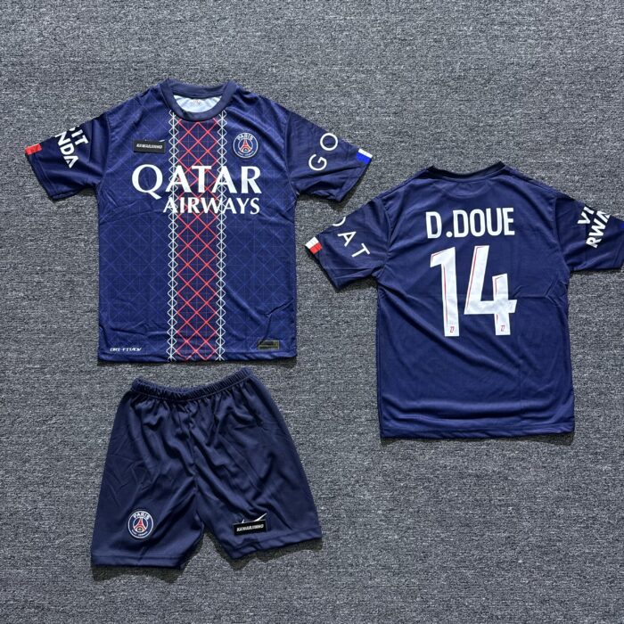 Tenue Paris Saint Germain 2025-26 - Doue 14