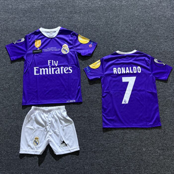 Tenue Real Madrid CR7 Violé 2017